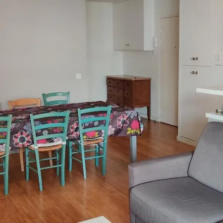 A 5 Minutes Du Métro Habitación en casa particular